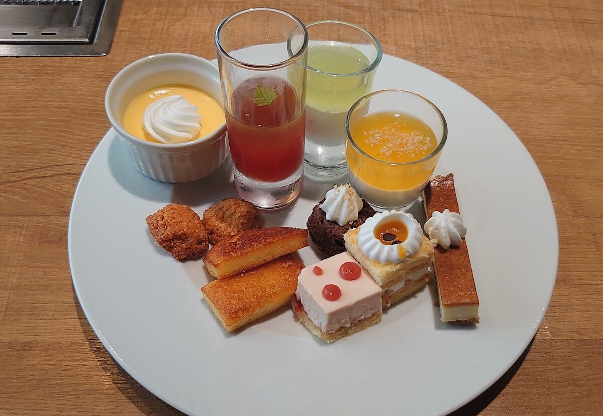 焼肉食べ放題【プレミアムカルビ】、1,848円ランチがハイクオリティすぎ! 驚がくの味に3回おかわり!の画像18