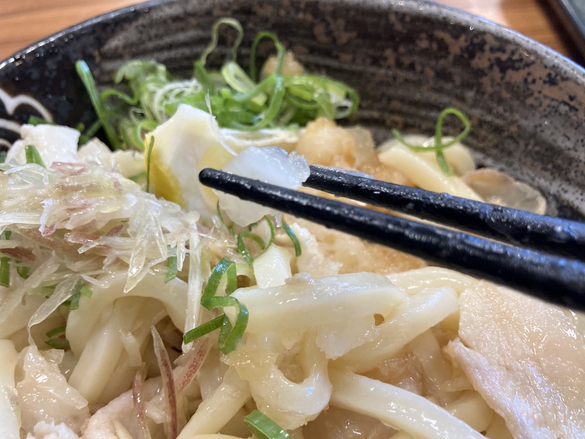 「丸亀製麺」派がぶっとんだ! 【はなまるうどん】720円「豚しゃぶ」食べたら、大反省したワケの画像6