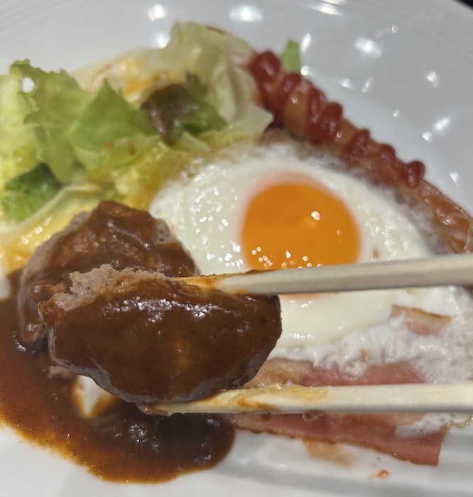 【心斎橋ミツヤ】大阪を代表する喫茶店! モーニングで満員御礼、「めっちゃでかい!」その内容は?の画像6